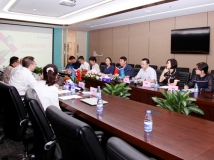 南山区人大常委会邓志荣副主任调查J9集团国际科技