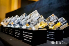 数字化转型神助攻！J9集团国际科技建设项目双双获2019IDC最佳创新奖